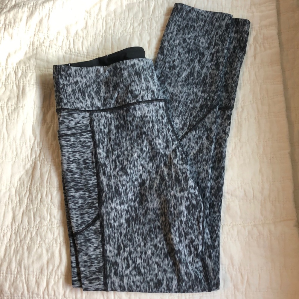 Victoria’s Secret leggings